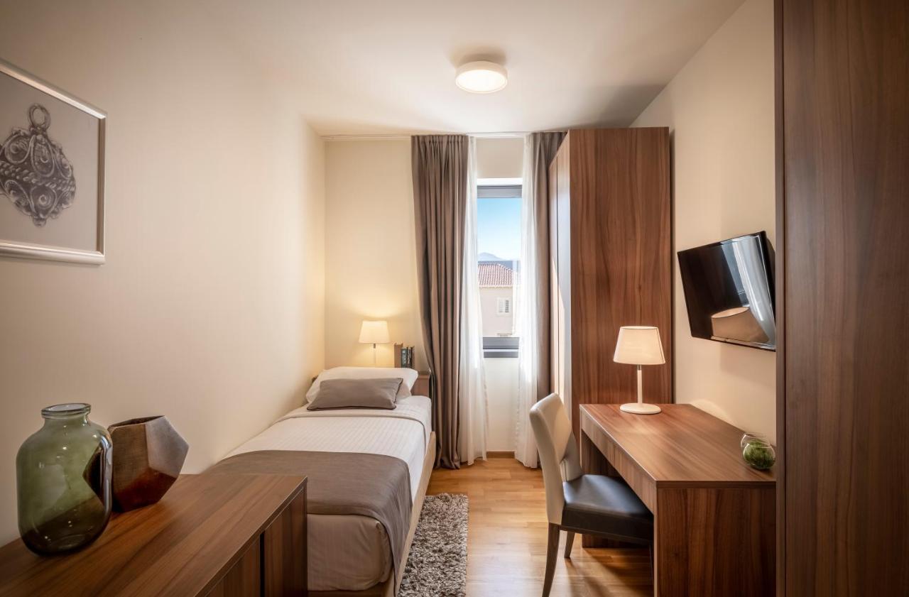 Maistra Select Srebreno Premium Apartments Exteriör bild