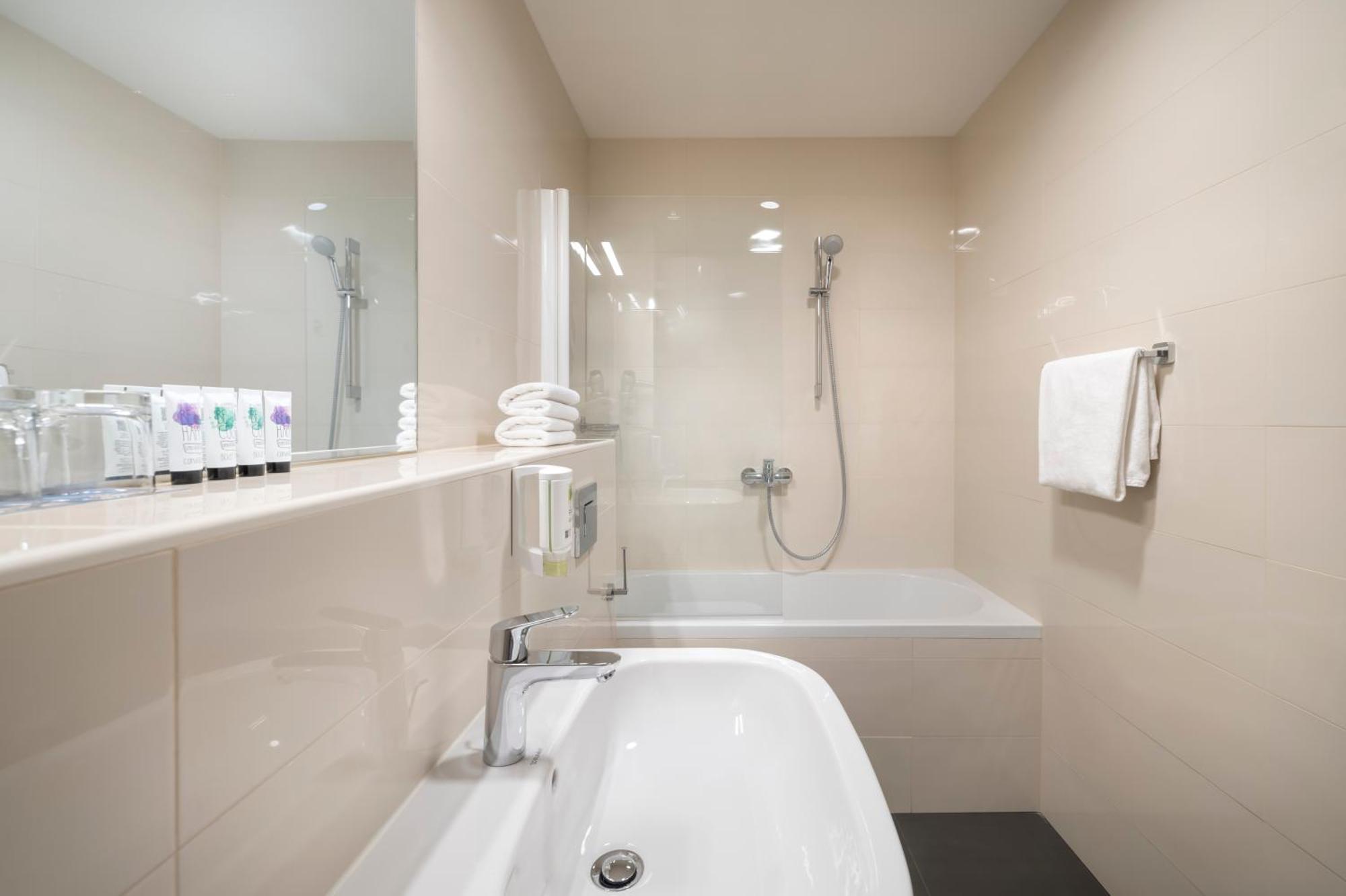Maistra Select Srebreno Premium Apartments Rum bild